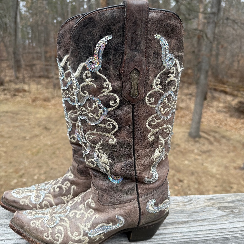 Corral Sequin Cross Snip Toe Size 7 1/2 Cowgirl B… - image 1